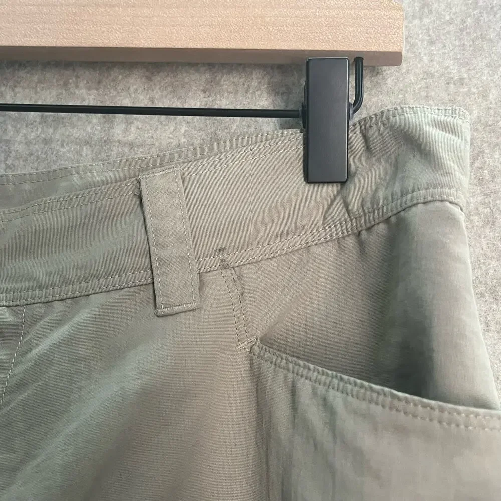 The North Face‎ Khaki Hiking Pants Size 34